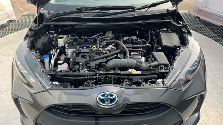 Toyota Yaris 1.5 Hybrid Icon 5dr CVT Hybrid Hatchback